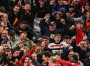 开云体育APP下载-拜仁慕尼黑击败曼联，轻松晋级