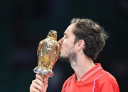 开云体育平台APP-包含戴维斯杯绝杀法网，梅德韦杰夫扛起全队的词条