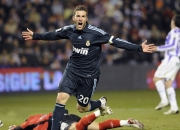 开云体育APP下载-北欧神话的终结与永恒之王的加冕，勒沃库森横扫挪威，C罗再创传奇