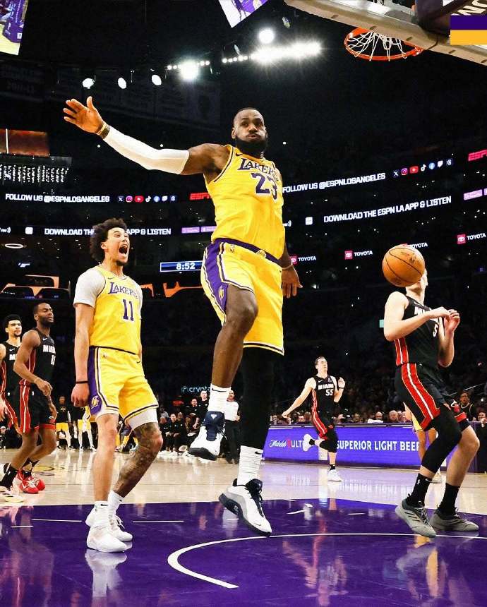 篮网鏖战快船,浓眉统治全场的简单介绍 篮网鏖战快船,浓眉统治全场的简单介绍