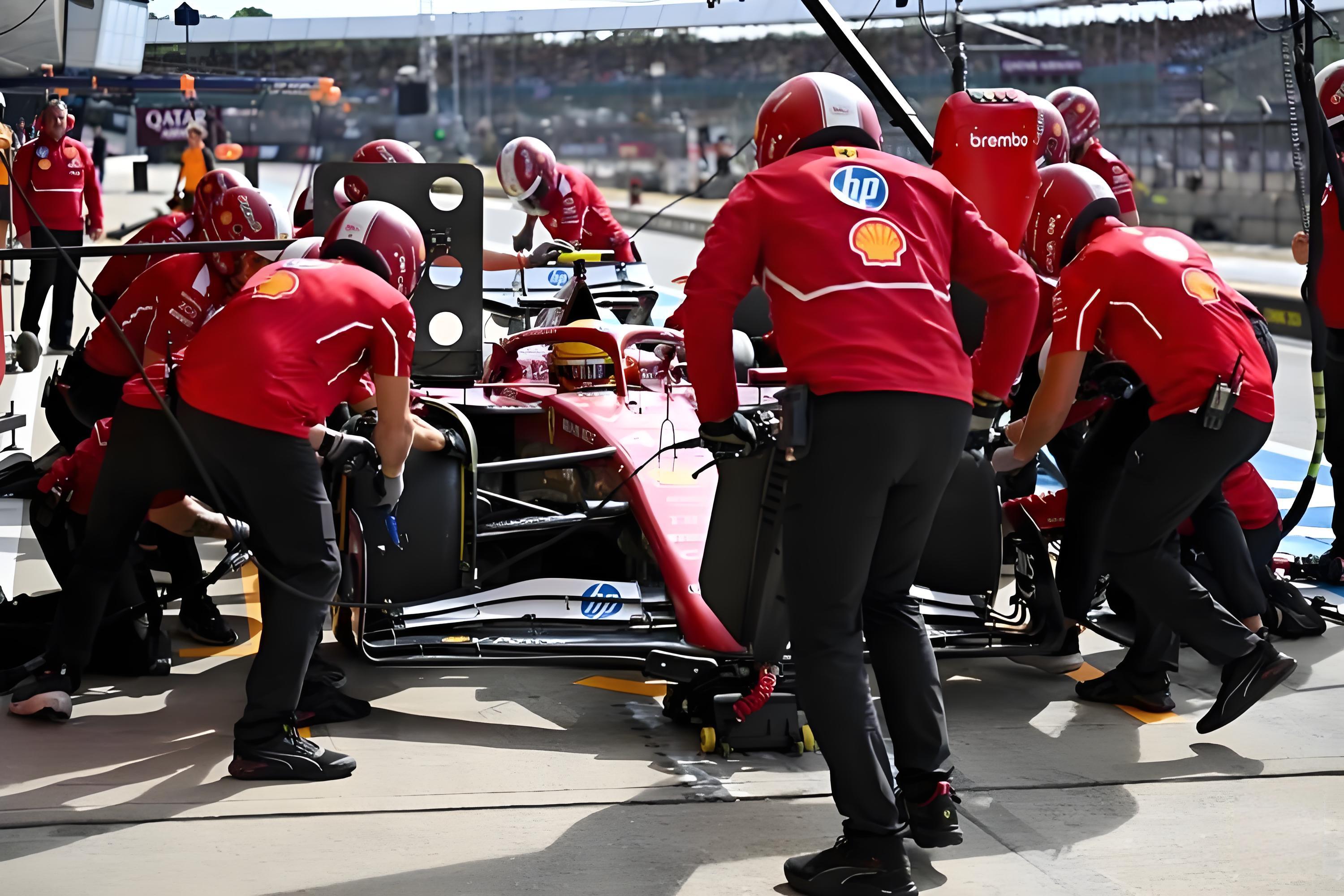 哈斯车队完胜索伯车队,塞恩斯点燃赛场 哈斯车队完胜索伯车队,塞恩斯点燃赛场