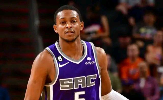 山西队完胜魔术，福克斯点燃赛场