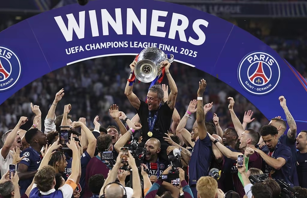 巴黎球场战平,点球大战获胜 巴黎球场战平,点球大战获胜