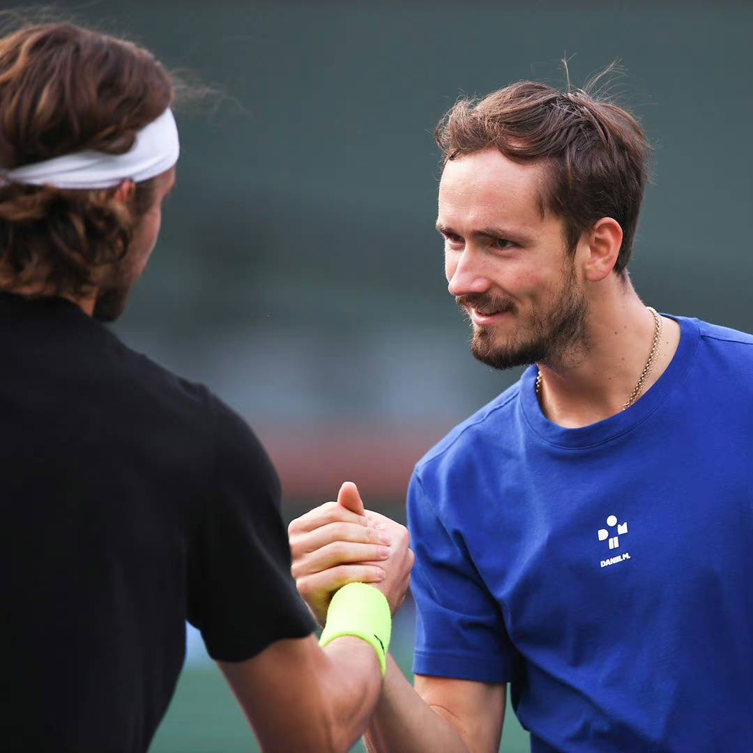 包含蒙特卡洛大师赛轻取联合杯，梅德韦杰夫点燃赛场的词条