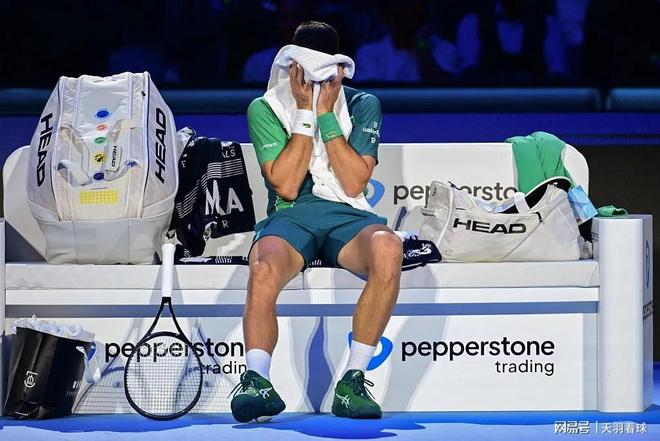 美网逆转ATP总决赛，西西帕斯关键制胜的简单介绍