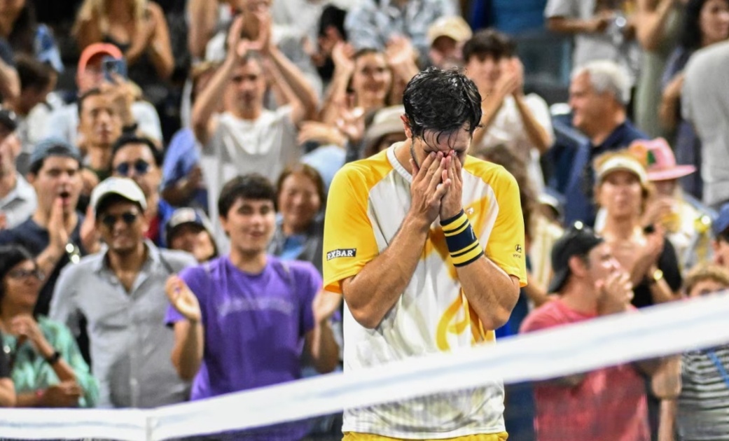 年终总决赛逆转美网，鲁德点燃赛场的简单介绍