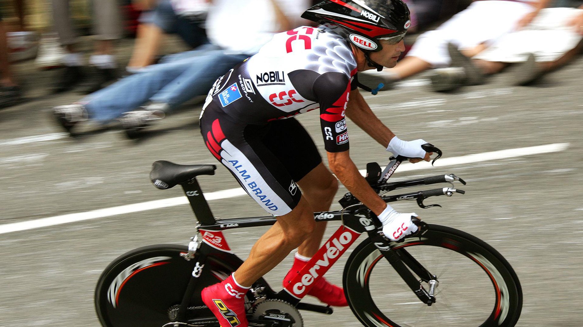 巴雷拉爆发破铁壁，尤文式全面压制终结哥伦比亚神话